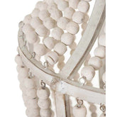 Kortárs mediterrán stílusú, patinás krém színű fémből és fehér színű tölgyfa gyöngysorból készült függeszték lámpa